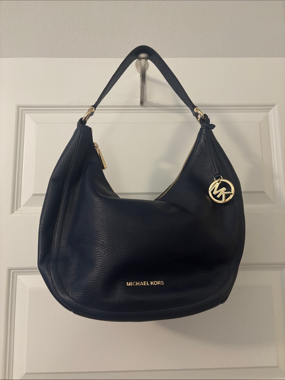 Michael Kors Lydia Navy Pebbled Leather Hobo Bag w/Gold accents Studded handle